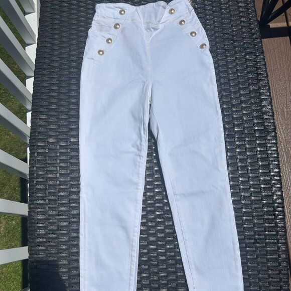 Ladies New Guess Sailor Skinny Jeans White w/ Gold Buttons  size 30 x 28 - Picture 1 of 6